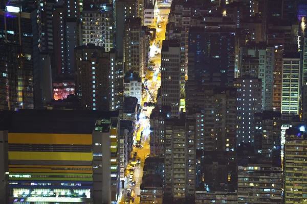 Edificios embalados en la ciudad —  Fotos de Stock