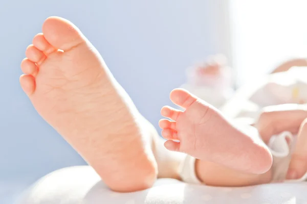 A close-up of baby feet — Stock Photo, Image