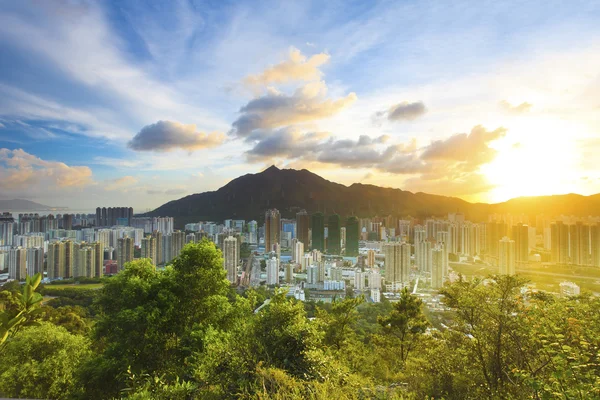 Paysage urbain au coucher du soleil à Hong Kong — Photo