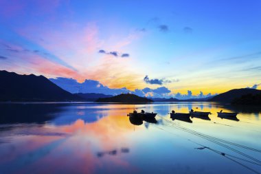 Sunrise hong Kong denize