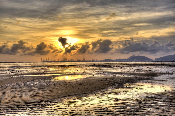 Hong Kong günbatımı sahil — Stok fotoğraf