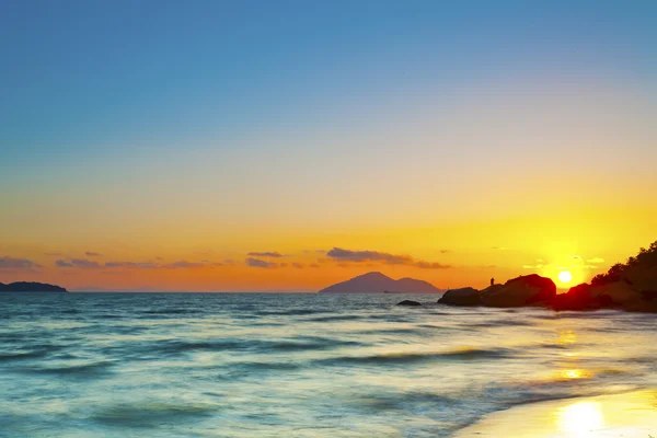 海岸沿いの夕景 — ストック写真