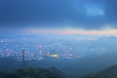 Kowloon hong Kong'da downtown fırtına altında