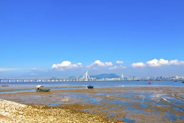 Hong kong coast und brideg am Tag — Stockfoto