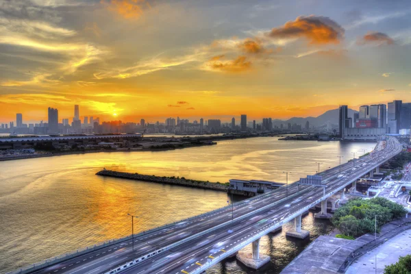 Sunset downtown i hong kong — Stockfoto