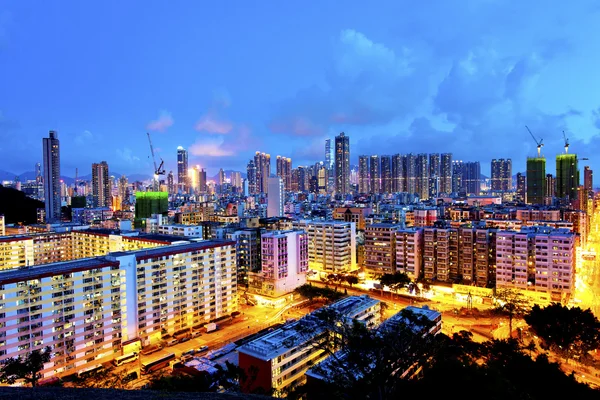 Sham shui po okrese v hong Kongu v noci — Stock fotografie