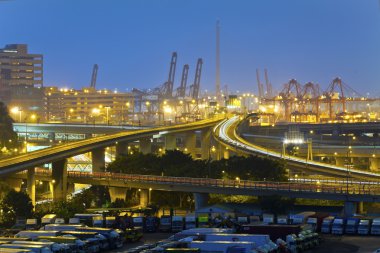 Hong kong Köprüsü ve kargo terminal