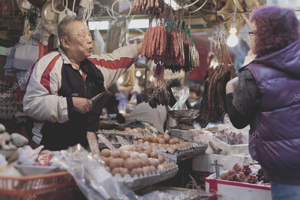 the aging population in hong kong Ageing populations are a world phenomenon that any responsible government has to tackle seriously the 2015 population policy strategies and initiatives document and the 2016 policy address in hong kong showed the government’s strong determination to address the challenges of the ageing population. the aging population in hong kong Ageing populations are a world phenomenon that any responsible government has to tackle seriously the 2015 population policy strategies and initiatives document and the 2016 policy address in hong kong showed the government’s strong determination to address the challenges of the ageing population.