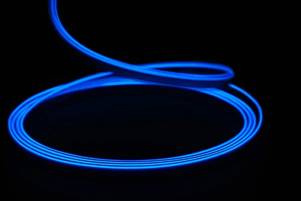 Blauer Leuchtstreifen — Stockfoto