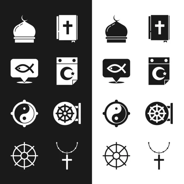 Set Star and crescent, poisson chrétien, mosquée musulmane, livre de la Sainte Bible, Yin Yang, roue du Dharma, croix sur la chaîne et l'icône. Vecteur — Image vectorielle