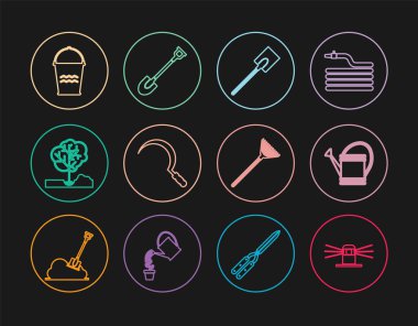 Otomatik sulama fıskiyeleri, sulama kovası, bahçe küreği, orak, ağaç dikme yeri, kova, yapraklar ve ikon için tırmık. Vektör