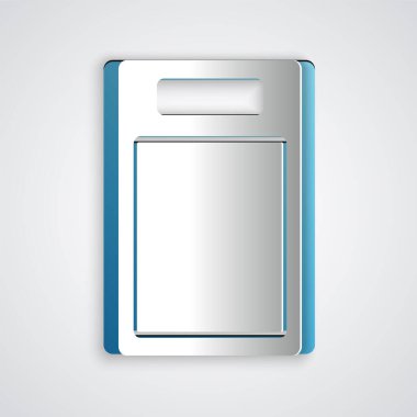 Kağıt kesme tahtası simgesi gri arkaplanda izole edildi. Kesme tahtası sembolü. Kağıt sanatı tarzı. Vektör