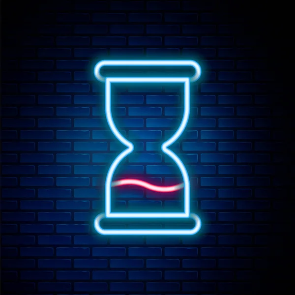 Parlayan neon hattı. Eski kum saati. Tuğla duvarda izole edilmiş kum ikonu. Kum saati işareti. İş ve zaman yönetimi kavramı. Renkli taslak konsepti. Vektör — Stok Vektör