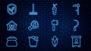 Arılar, Orak, Havuç, Çiftlik Evi, Yapraklı Kalkan, Tahta Balta ve Bahçe Tırmık ikonu için çizgi oluştur. Vektör