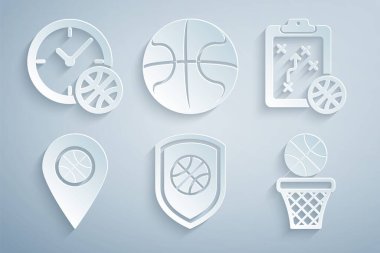 Basketbol ve Saat ikonu ile basketbol topu planlama strateji konumu Shield ayarlayın. Vektör.