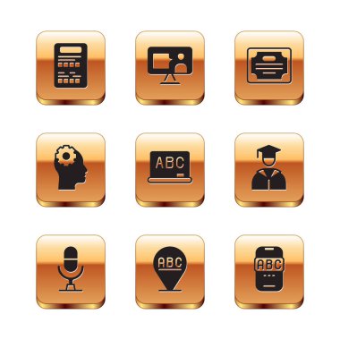 Sınav kağıdını, mikrofon ses aygıtını, alfabeyi, yazı tahtasını, içinde teçhizat bulunan başlığı, sertifika şablonunu, yabancı dil çevrimiçi çalışma ve simgeyi ayarla. Vektör