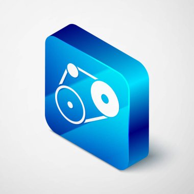 Gri arkaplanda Isometric Zamanlama Kemerleri simgesi izole edildi. Mavi kare düğme. Vektör