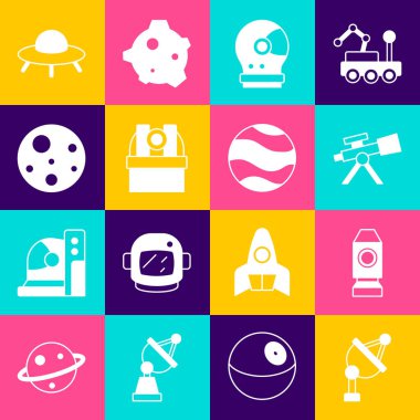 Uydu anteni, roket gemisi, Teleskop, astronot miğferi, Astronomik gözlemevi, Mars gezegeni, UFO uçan uzay gemisi ve simgesi. Vektör