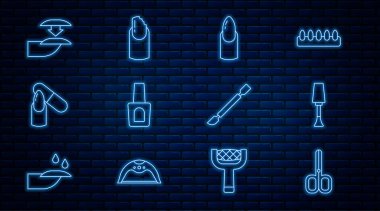 Tırnak makası, oje, manikür, bir şişe tırnak, dosya, sahte tırnaklar, tırnak törpüsü ve kırık ikon. Vektör