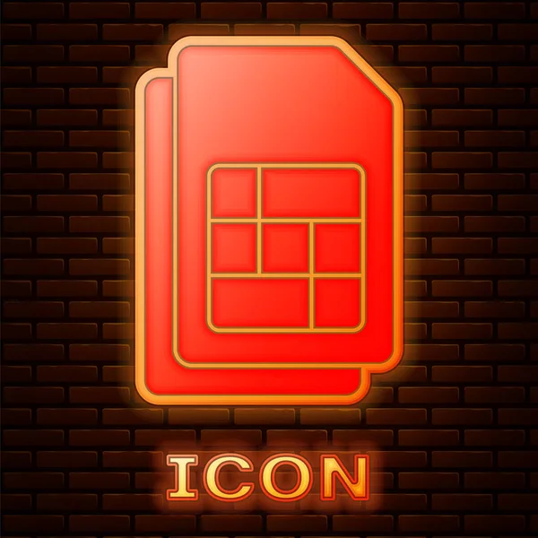 Icono de tarjeta de neón brillante Sim aislado en el fondo de la pared de ladrillo. Móvil chip de tarjeta SIM de teléfono celular. Símbolo de tecnología de telecomunicaciones móviles. Vector — Vector de stock