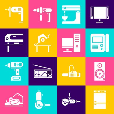 Buzdolabı, müzik seti hoparlörü, ev içi iletişim sistemi, elektrikli mikser, masa testeresi, tahta işi ve yapboz simgesi. Vektör