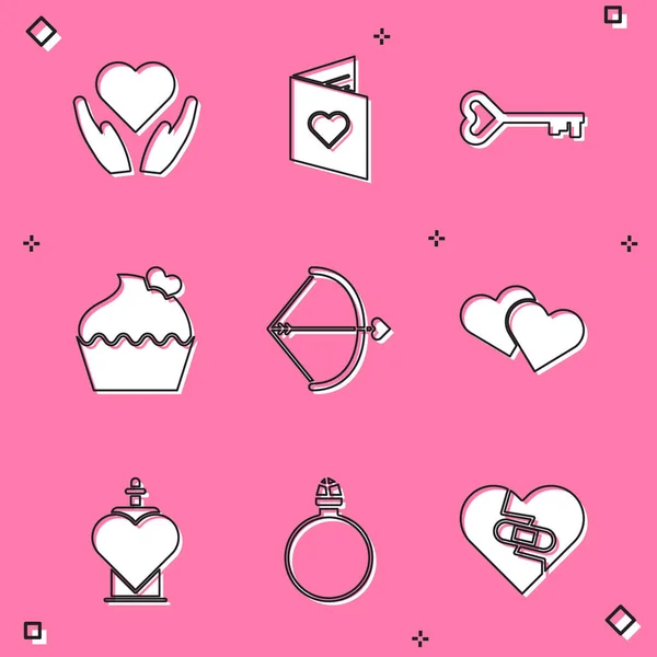 Set Coeur en main, Flyer Saint Valentin avec coeur, Forme de clé, Gâteau de mariage, Flèche d'arc, Potion d'amour de bouteille et icône de bague de fiançailles en diamant. Vecteur — Image vectorielle