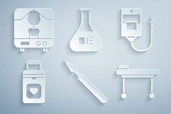 Set Medical surgery scalpel, IV bag, Organ container, Stretcher, Test tube and flask and X-ray machine icon. Vector — Vettoriale Stock