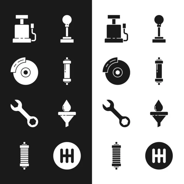 Set Shock absorber, Car brake disk with caliper, air pump, Gear shifter, Wrench spanner, Funnel and oil drop, and icon. Vector — Image vectorielle