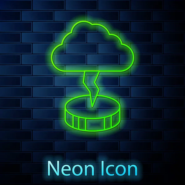 Parlayan neon hattı Storm simgesi tuğla duvar arka planında izole edildi. Bulut ve şimşek işareti. Fırtınanın hava durumu ikonu. Vektör — Stok Vektör
