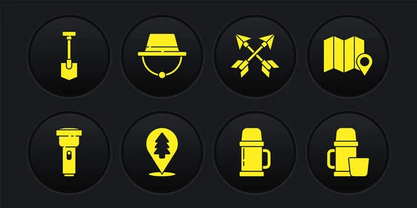 Set Flashlight, Location of the forest on map, Thermos container, Crossed arrows, Camping hat, and cup and Shovel icon. Vector — Image vectorielle