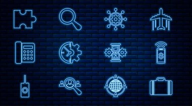 Seyahat için bavul, temassız ödeme, proje yönetimi, saat ve teçhizat, telefon, yapboz parçası, kum saati ve büyütme ikonu. Vektör