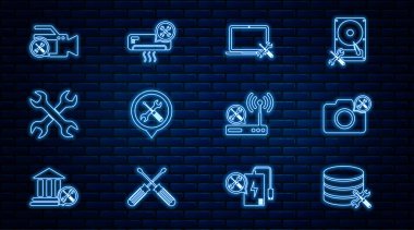 Satır Veritabanı Servisi, Fotoğraf Makinesi, Laptop, Konum, Çapraz anahtarlar, Video, Router Wi-Fi ve Klima ikonu ayarlayın. Vektör