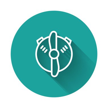 Beyaz çizgi düzlem pervanesi simgesi uzun gölge arkaplanı ile izole edildi. Klasik uçak pervanesi. Yeşil daire düğmesi. Vektör