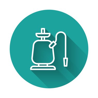 Beyaz çizgi Nargile simgesi uzun gölge arkaplan izole. Yeşil daire düğmesi. Vektör