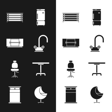 Su musluğu, TV sehpası, çekmece sandığı, buzdolabı, ofis sandalyesi, yuvarlak, kol koltuğu ve büyük yatak ikonu. Vektör