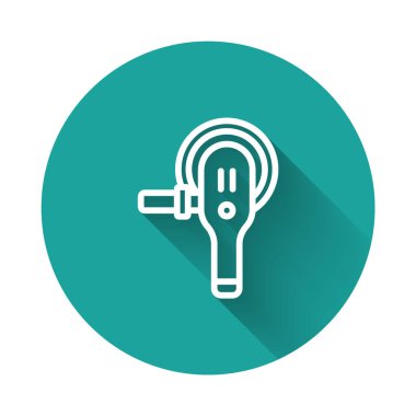 Beyaz çizgi açılı öğütücü simgesi uzun gölge arkaplanı ile izole edildi. Yeşil daire düğmesi. Vektör