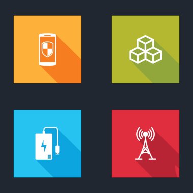 Akıllı telefonu kalkanla, Isometric küpüyle, elektrik bankasıyla ve anten simgesiyle ayarla. Vektör.
