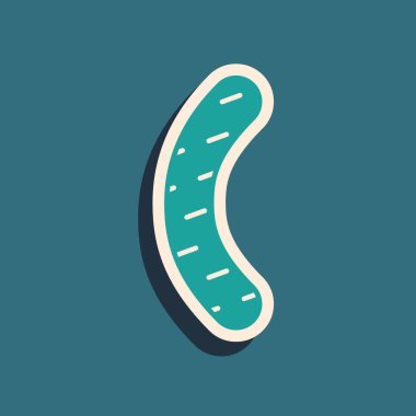 Yeşil tırnak dosya simgesi yeşil arkaplanda izole edildi. Manikür aleti. Uzun gölge tarzı. Vektör