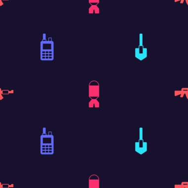 Kürek, telsiz, roket fırlatıcı ve M16A1 tüfeklerini kusursuz desenlere ayarlayın. Vektör