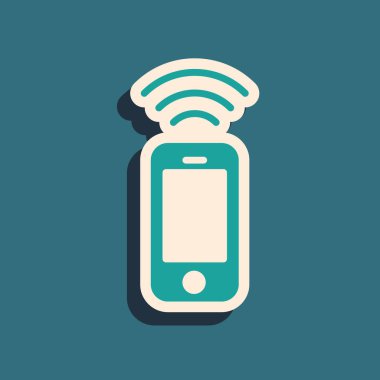 Yeşil kablosuz akıllı telefon simgesi yeşil arkaplanda izole edildi. Uzun gölge tarzı. Vektör