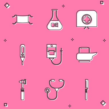 Tıbbi koruyucu maske, test tüpü ve matara, haçlı hemşire şapkası, dijital termometre, serum torbası, lazımlık, otoskop aleti ve stetoskop ikonu hazırlayın. Vektör