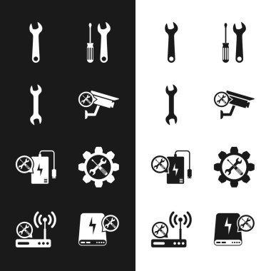 Güvenlik kamerası servisini Wrench tornavida ve İngiliz anahtarı bankasının tornavidasını viteste ve Router kablosuz ağ ikonunda ayarla. Vektör.