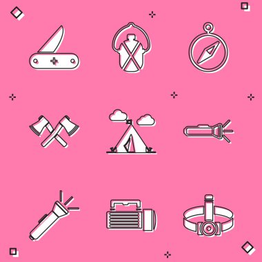 İsviçre çakısı matarası, su şişesi, pusula, baltayla çaprazlanmış, el feneri ve simgeyle turist çadırı. Vektör.