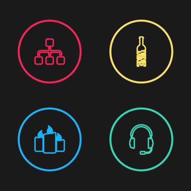 Yakıcı mumlar, mikrofonlu kulaklıklar, bir şişe şarap ve hiyerarşi şeması ikonu. Vektör.