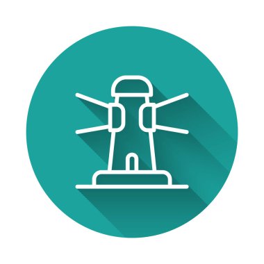 Beyaz çizgi deniz feneri ikonu uzun gölge arkaplan izole. Yeşil daire düğmesi. Vektör.