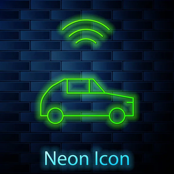 Glowing Neon Line Smart Car System Wireless Connection Icon Isolated — Stok Vektör