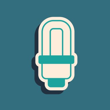 Yeşil LED ampul simgesi yeşil arkaplanda izole edildi. Ekonomik LED ışıklı ampul. Enerji lambasını sakla. Uzun gölge tarzı. Vektör.