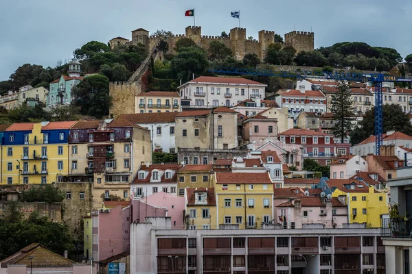 Lizbona Portugalia Listopada 2018 Budynki Lizbonie Widok Zamek Świętego Jerzego — Zdjęcie stockowe