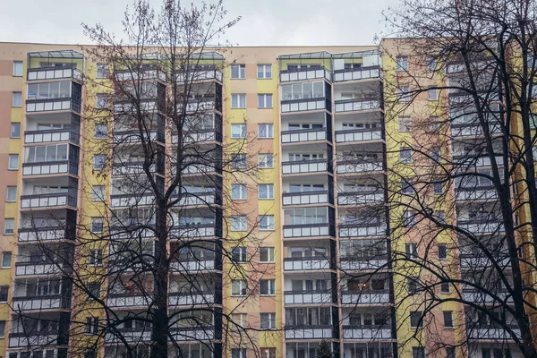 Fasada Starego Budynku Mieszkalnego Posiadłości Goclaw Warszawa Polska — Zdjęcie stockowe