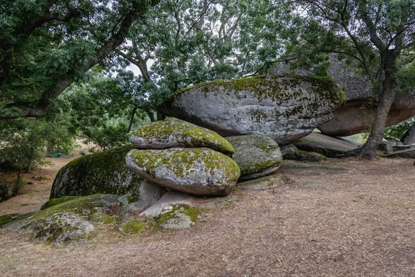 Kameny Beglik Tash Prehistorické Skalní Svatyně Nachází Jižním Pobřeží Černého — Stock fotografie